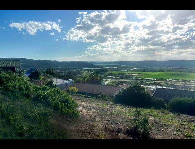 3 BEDROOM HOUSE FOR SALE IN FRAAIUITSIG